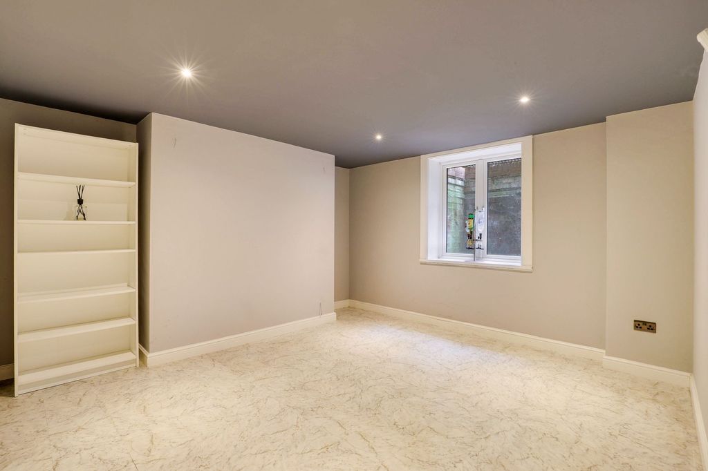 Additional image 13 of 3 bed terraced house for saleMansfield Road, Nottingham NG1