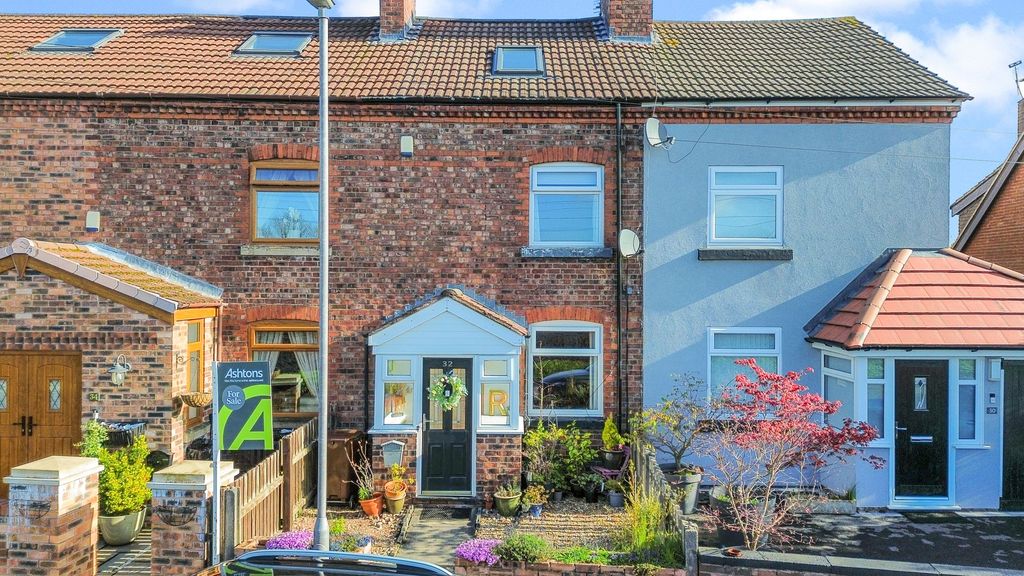 Property photo 1 of 39