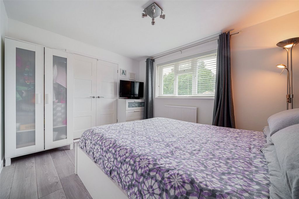 Property photo 3 of 10 Picture No. 02