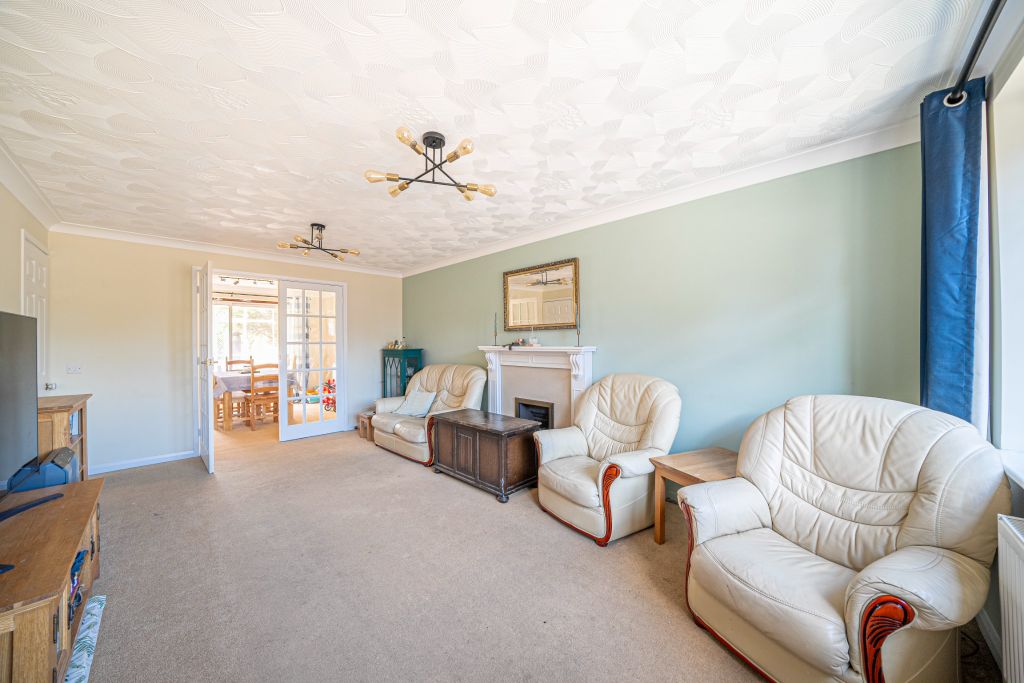 Property photo 3 of 25