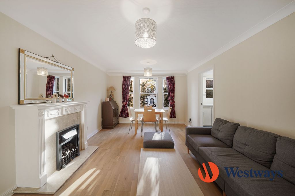 Property photo 1 of 7