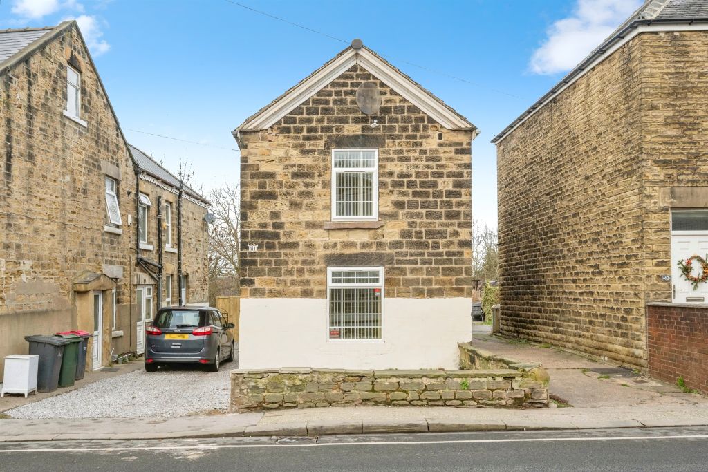 Property photo 1 of 18