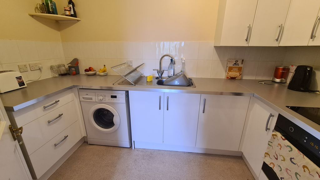 Property photo 2 of 7