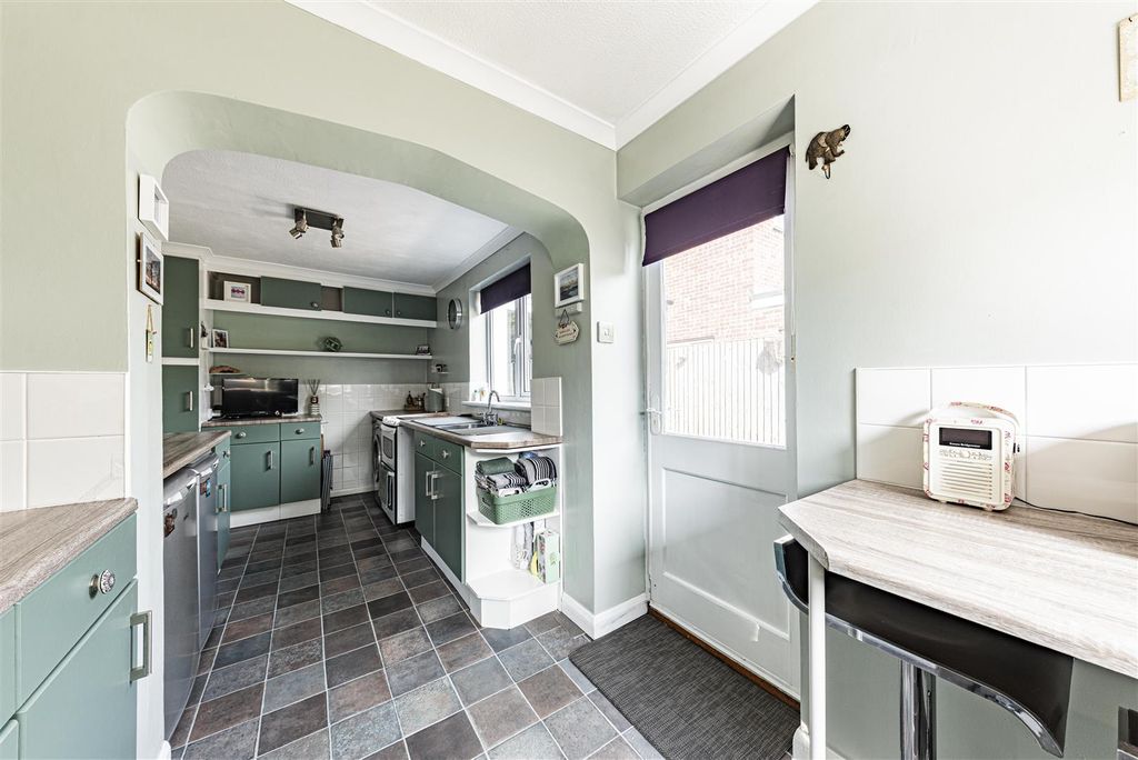 Property photo 2 of 24 L J Imaging-18.Jpg