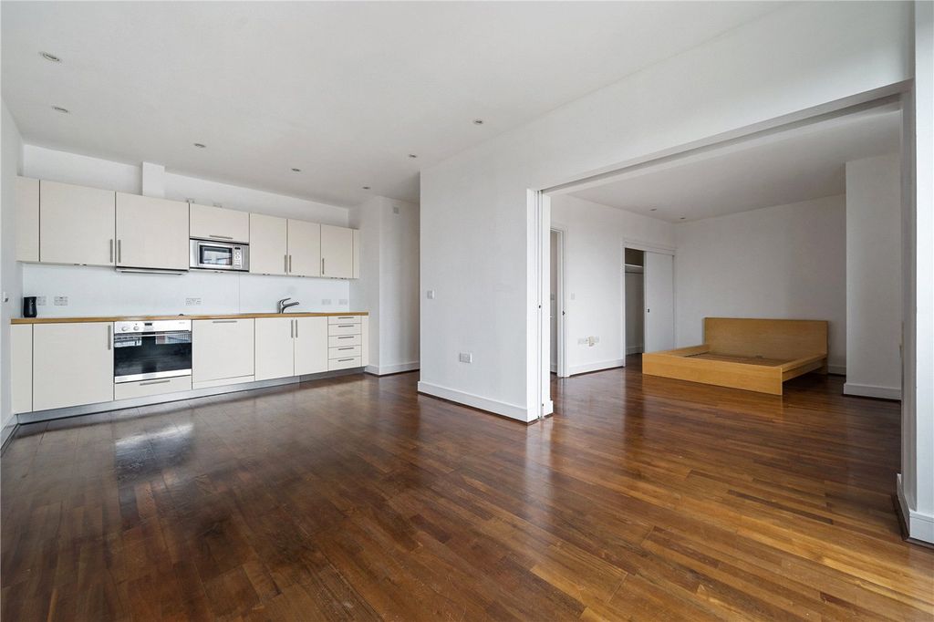 Property photo 1 of 13 Picture No. 24