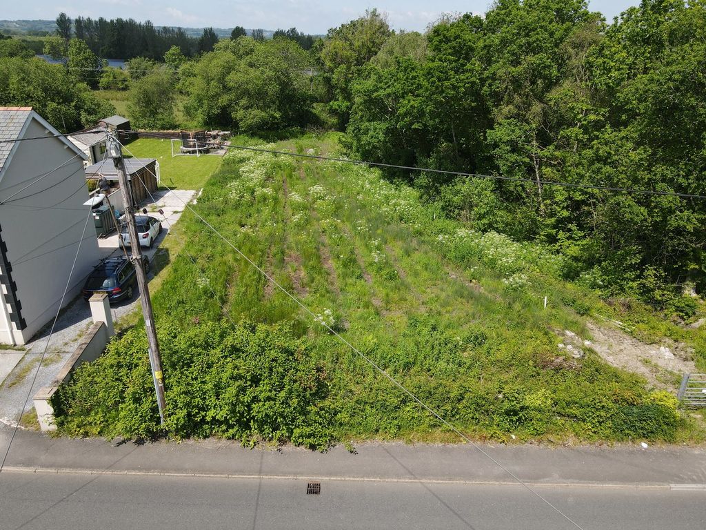 Property photo 3 of 4