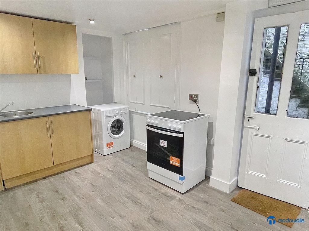 Property photo 2 of 11 Img_0712.Jpg