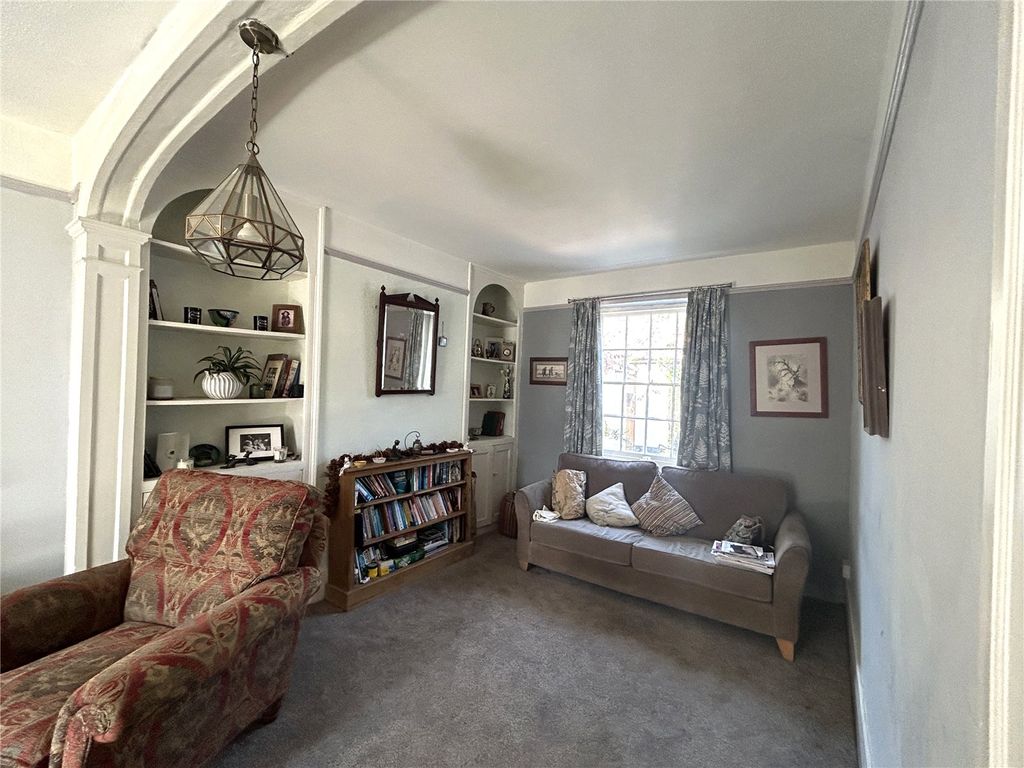 Property photo 2 of 16 Picture No. 08