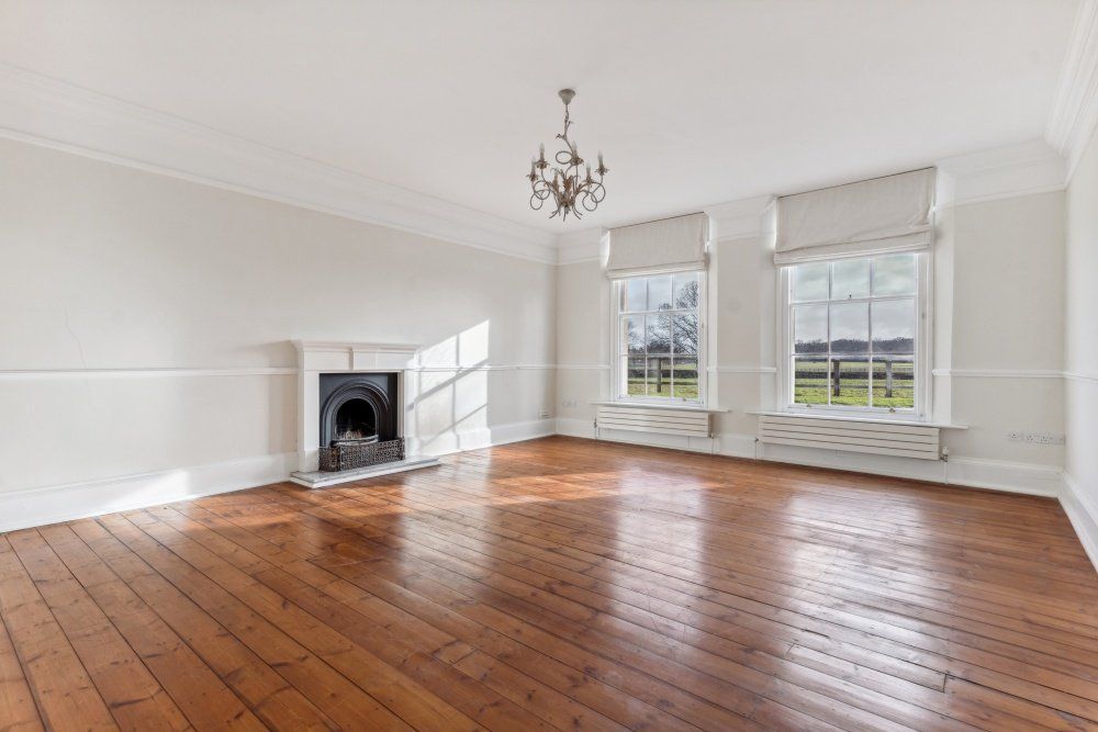 Property photo 2 of 25 Drawing Room