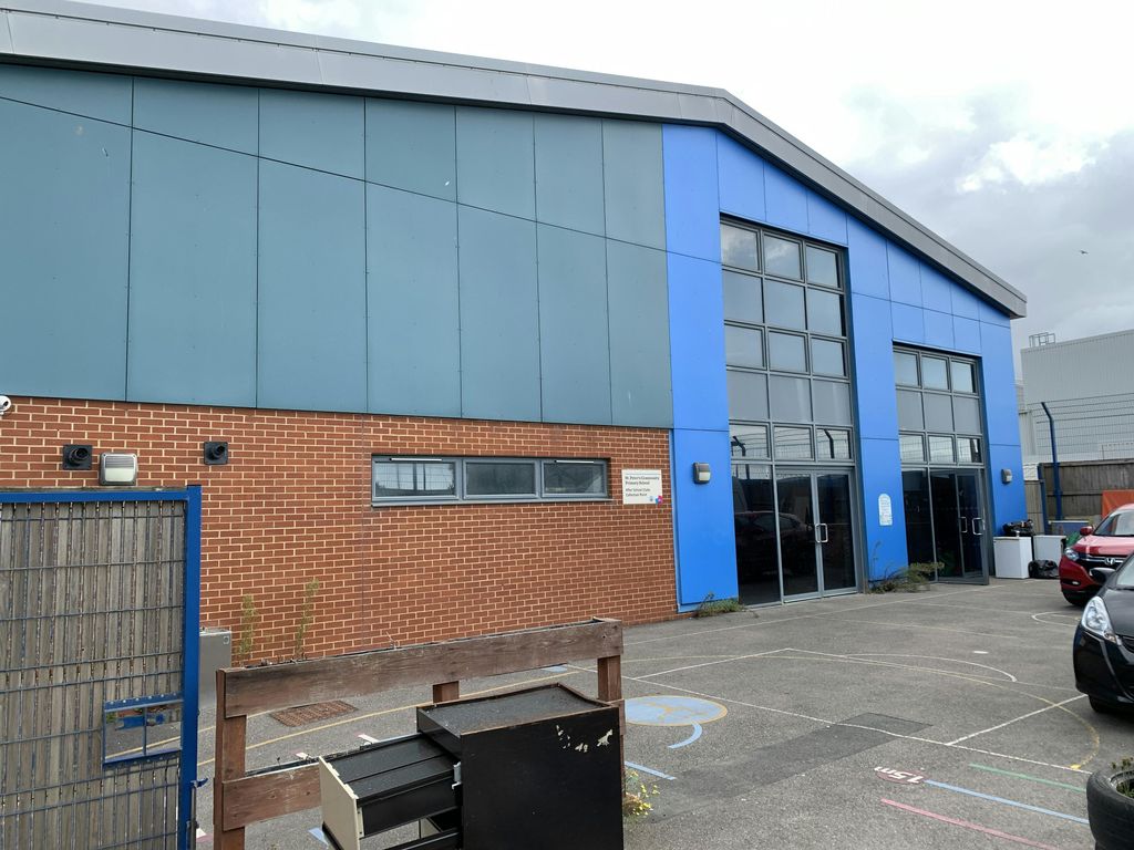 Property photo 1 of 8 Img_1812 Front Elev.Jpg