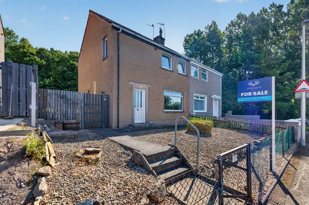 Property photo 1 of 39