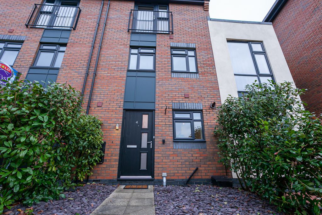 Property photo 1 of 12 Image (124)