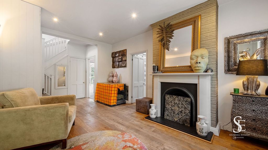 Additional image 8 of 5 bed property for saleOld Wokingham Road, Wokingham RG40