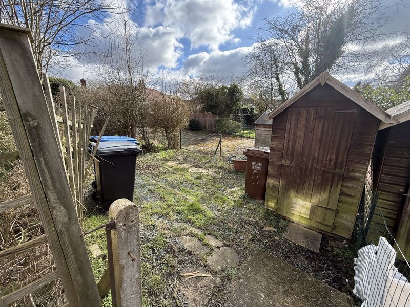 Additional image 11 of 2 bed maisonette for saleStation Close, Brookmans Park AL9