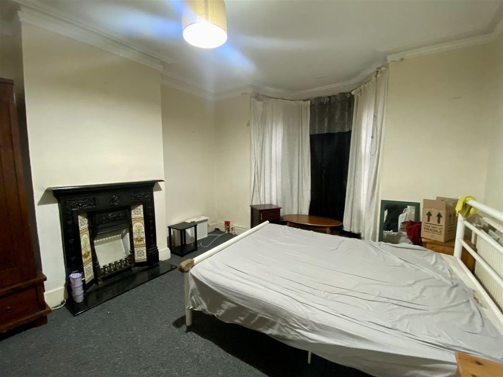 Property photo 2 of 10 Img_9218.Jpg