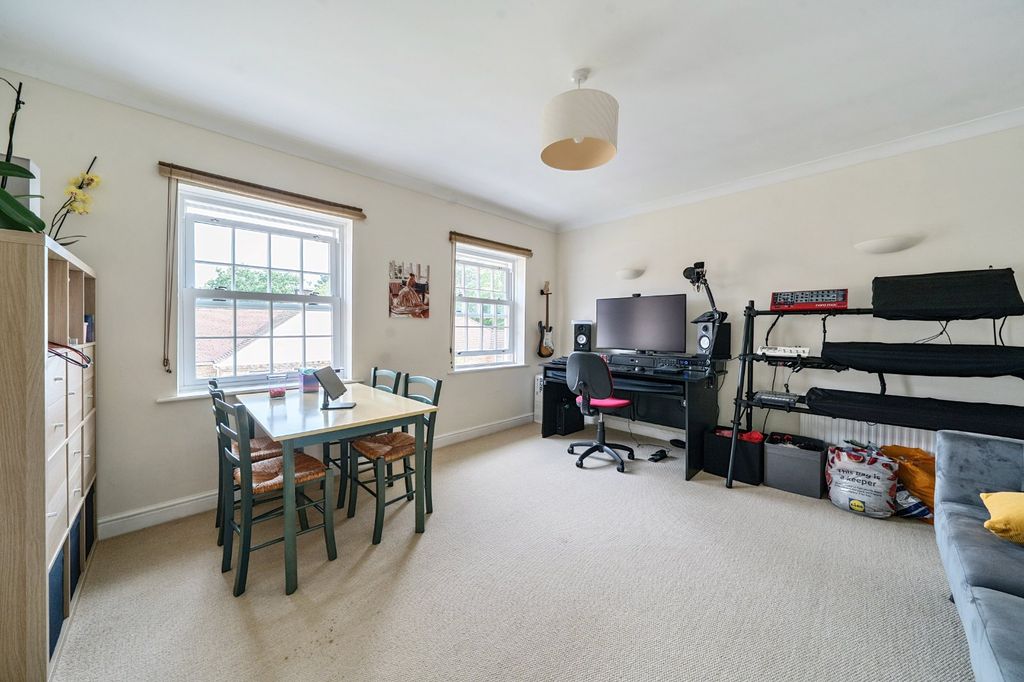 Property photo 3 of 11 Picture No. 09