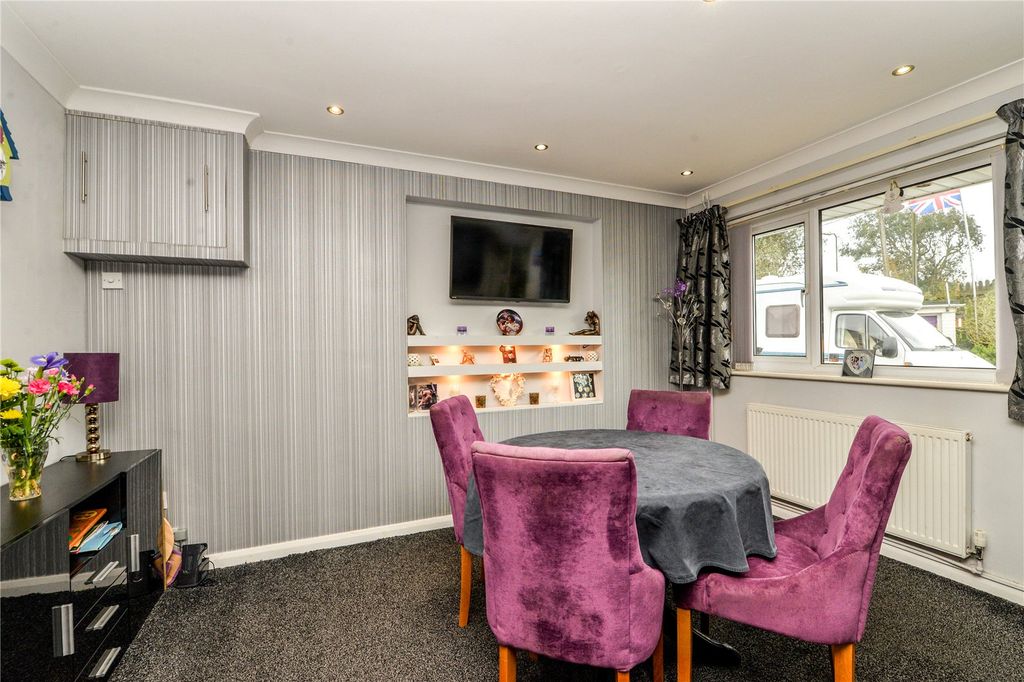 Property photo 3 of 17 Picture No. 03