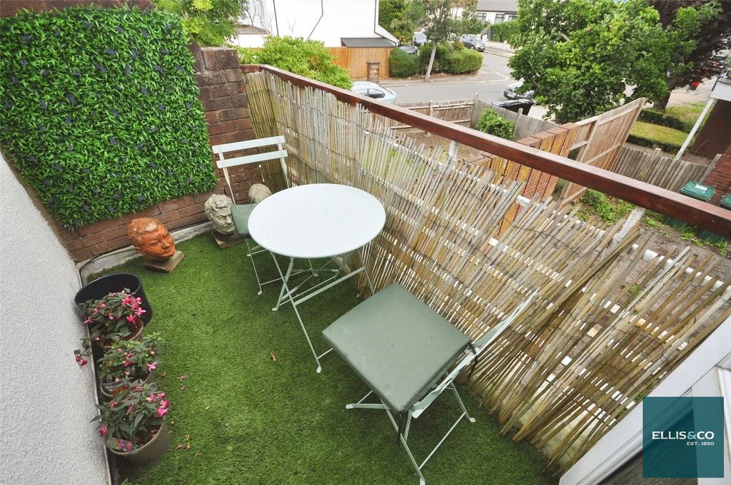 Property photo 3 of 16 Picture No. 04