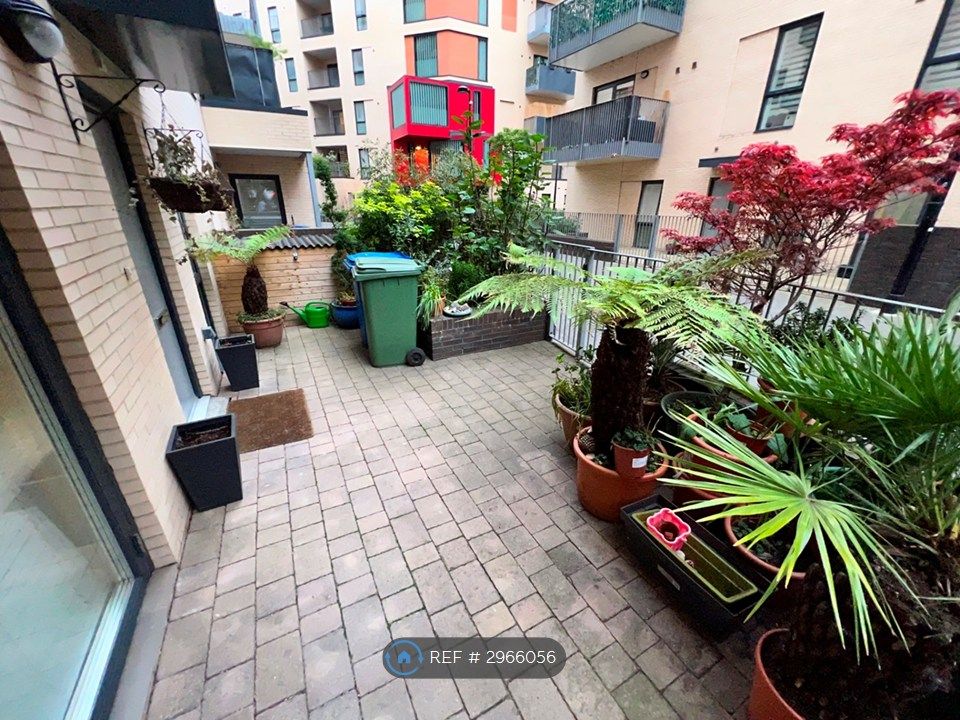 Property photo 3 of 28