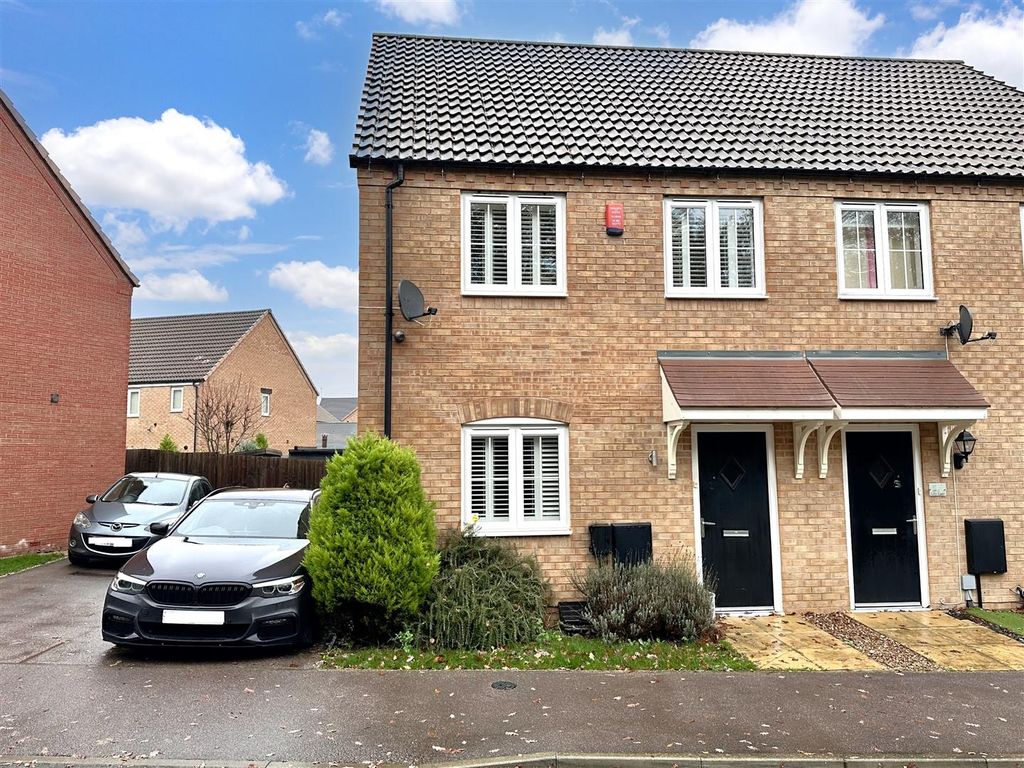 Property photo 1 of 20 Front Aspect 156