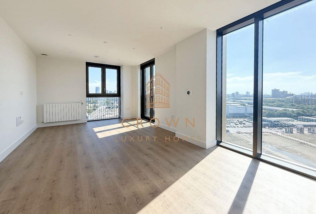 Property photo 1 of 25 Menara Point, 502120.Jpg