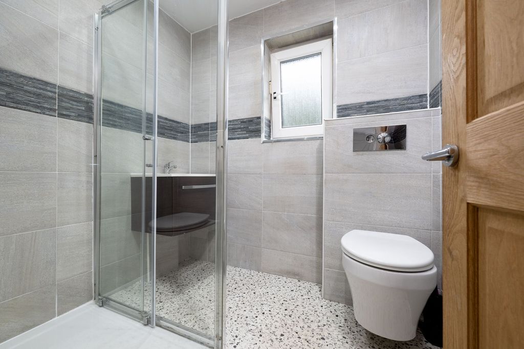 Additional image 4 of 2 bed semi-detached house for saleCardross Place, Greenock PA15