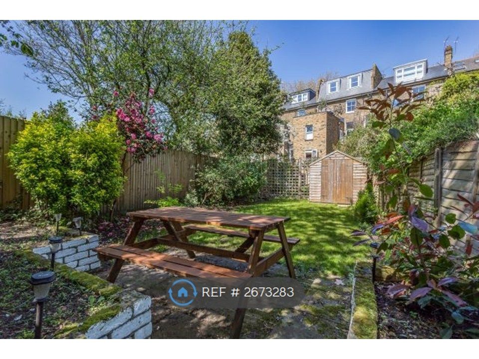 Property photo 2 of 10 Private Own Garden