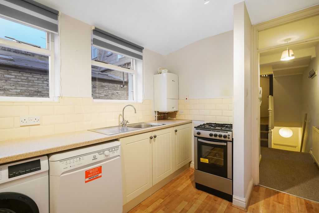Property photo 3 of 7