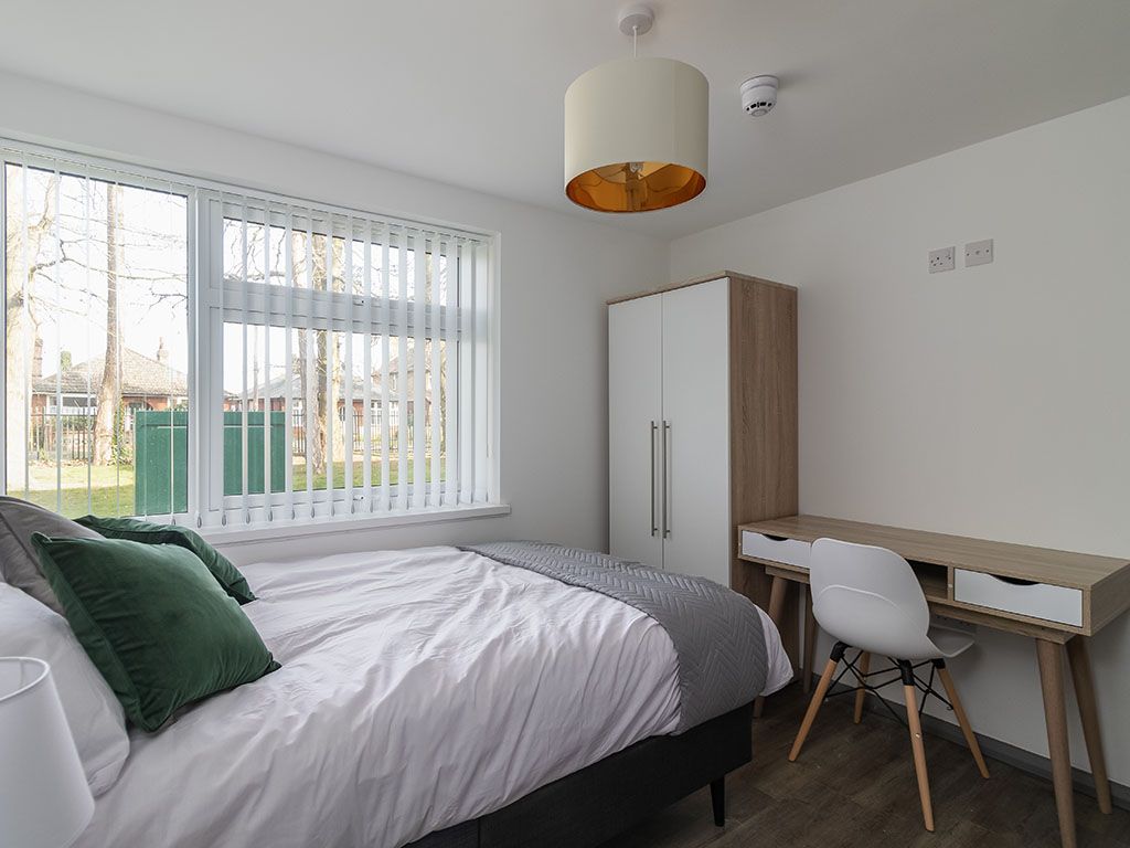 Property photo 3 of 6