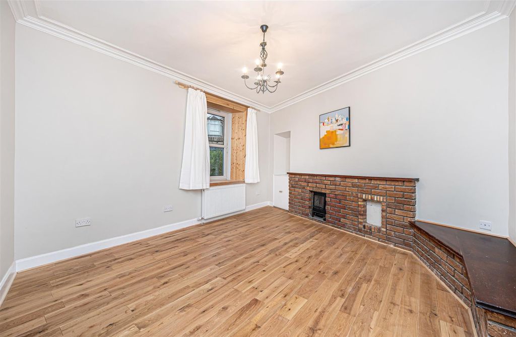 Property photo 2 of 23 Untitled (5 Of 1).Jpg