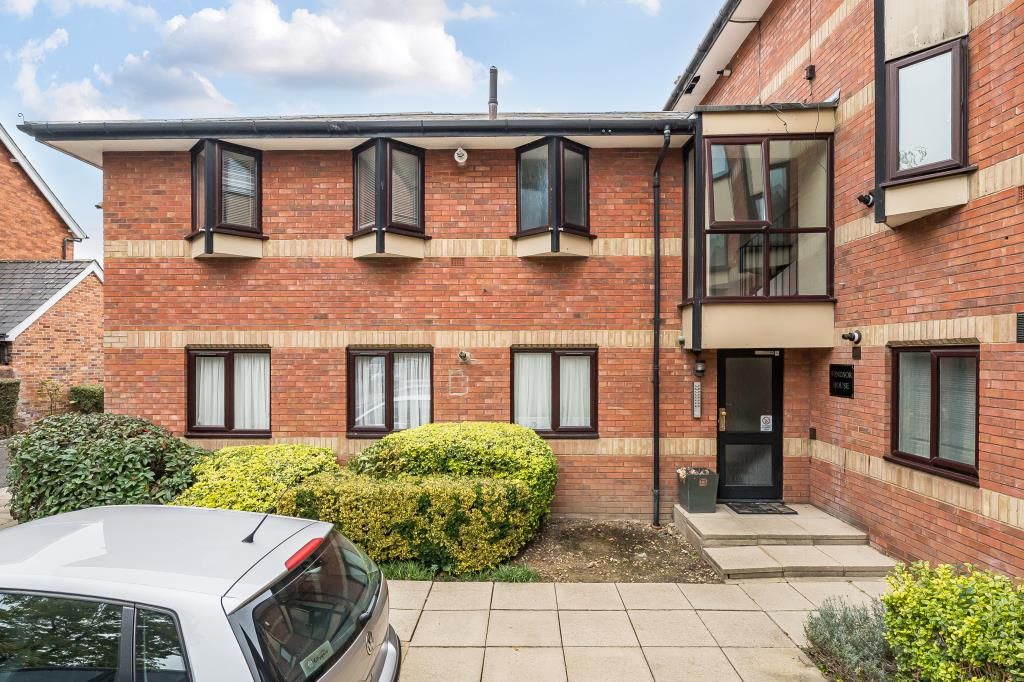 Property photo 2 of 20 External