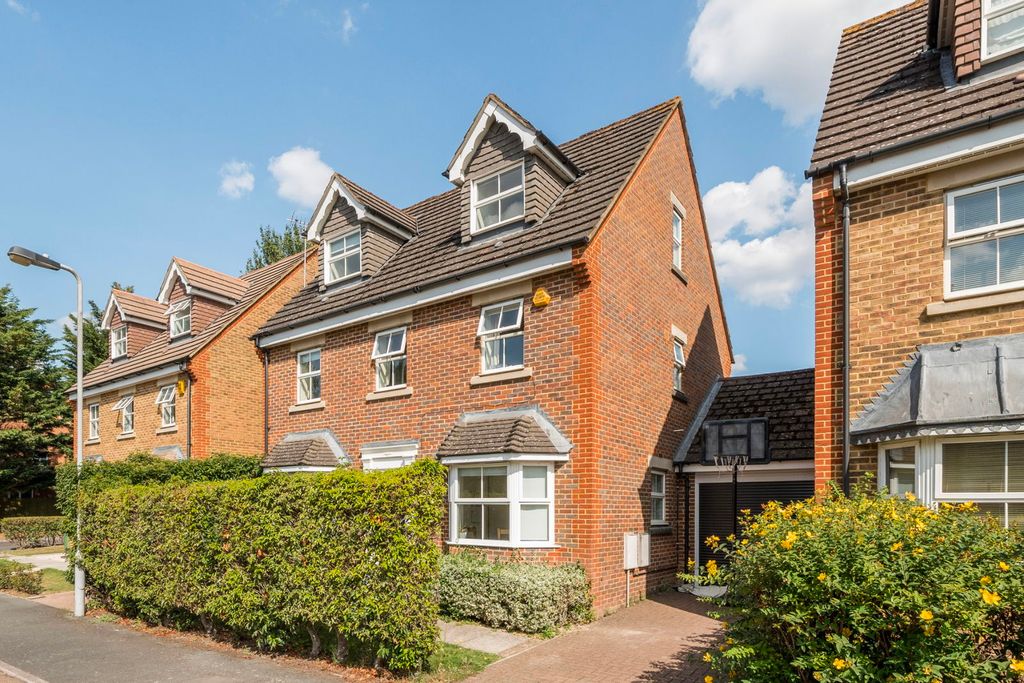 Property photo 1 of 20