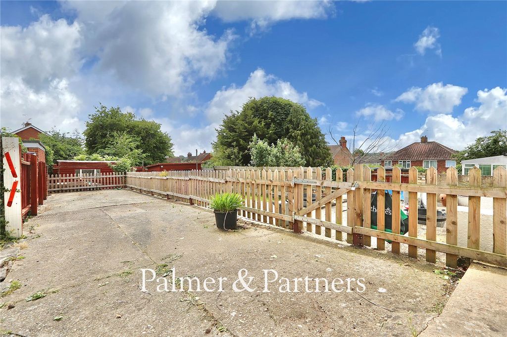 Property photo 3 of 17 Picture No. 08