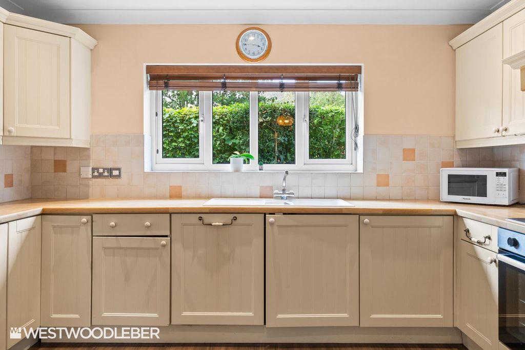 Property photo 3 of 32 Riverbankcottages_20.Jpg