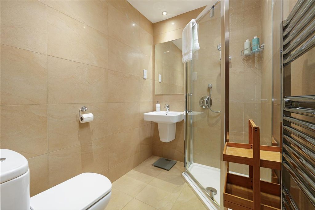 Additional image 20 of 4 bed detached house for saleHeathfield Road, Penenden Heath, Maidstone ME14