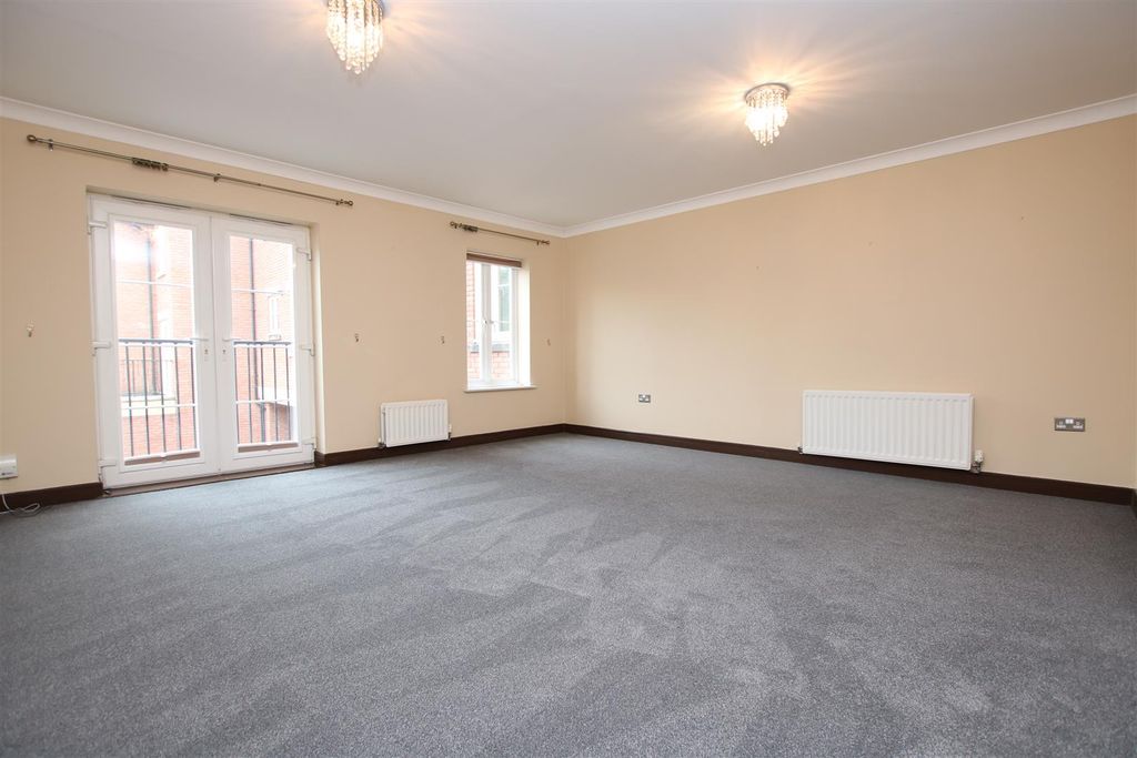 Property photo 3 of 15 Living Room 1.Jpg