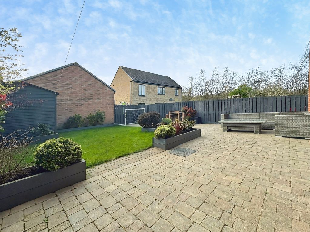 Property photo 2 of 20 Photo 16