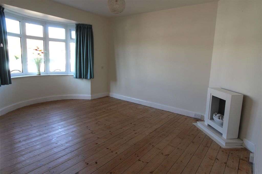 Property photo 3 of 11 Img_4767.Jpg