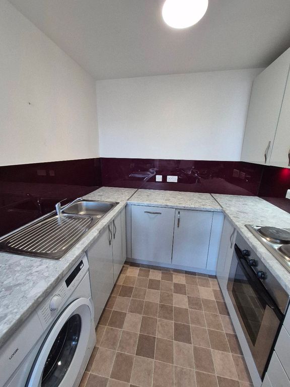 Property photo 2 of 26