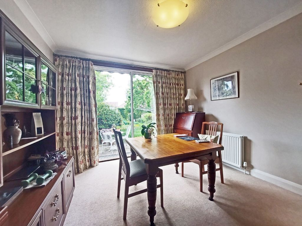 Property photo 3 of 16 4158443