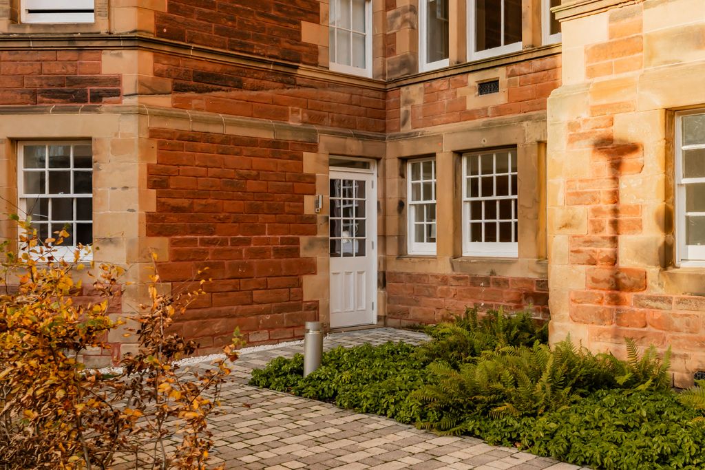 Property photo 1 of 14 Primary Property Image