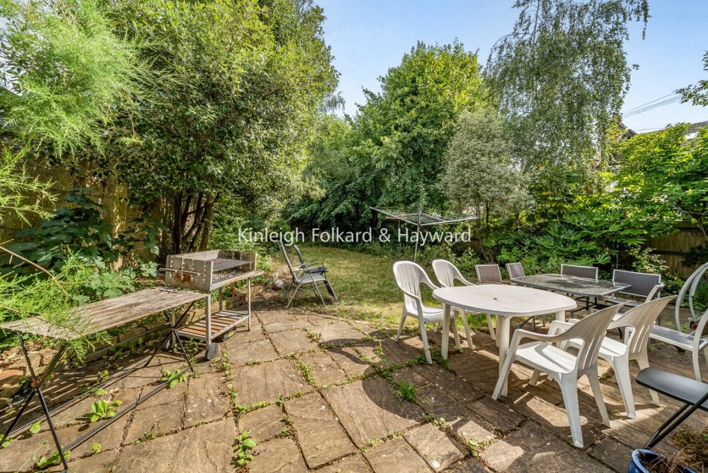 Property photo 2 of 14 c48700Ae-76B7-4974-8