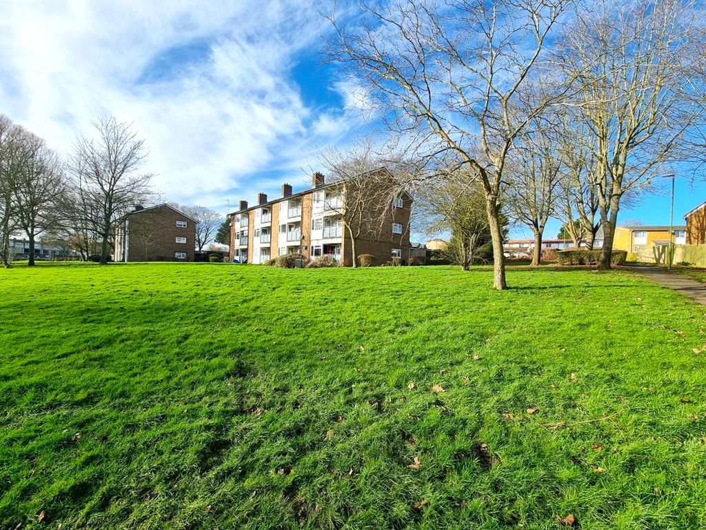 Property photo 2 of 15