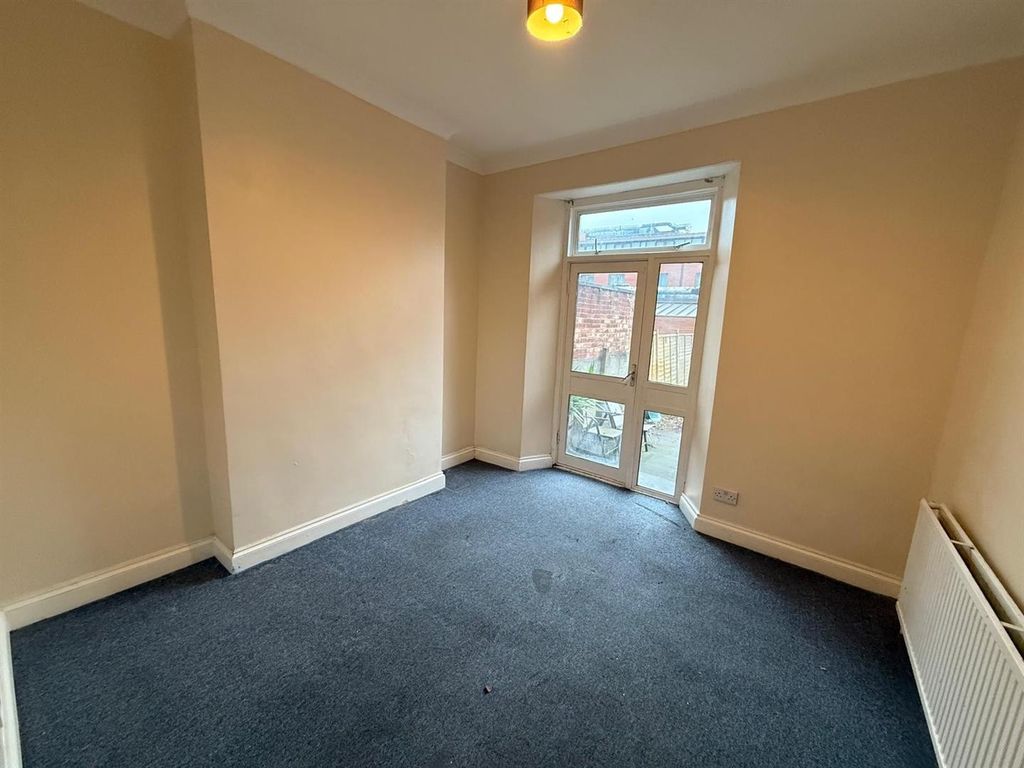 Property photo 3 of 13 4.Jpg