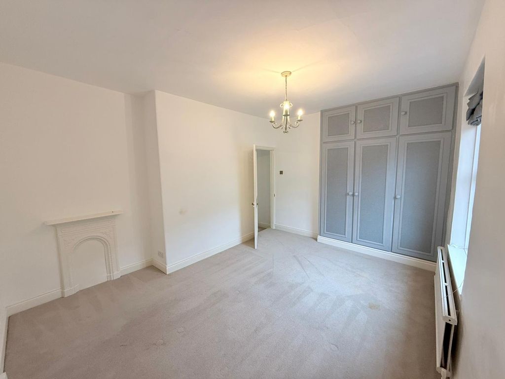 Property photo 3 of 18 Picture No. 15