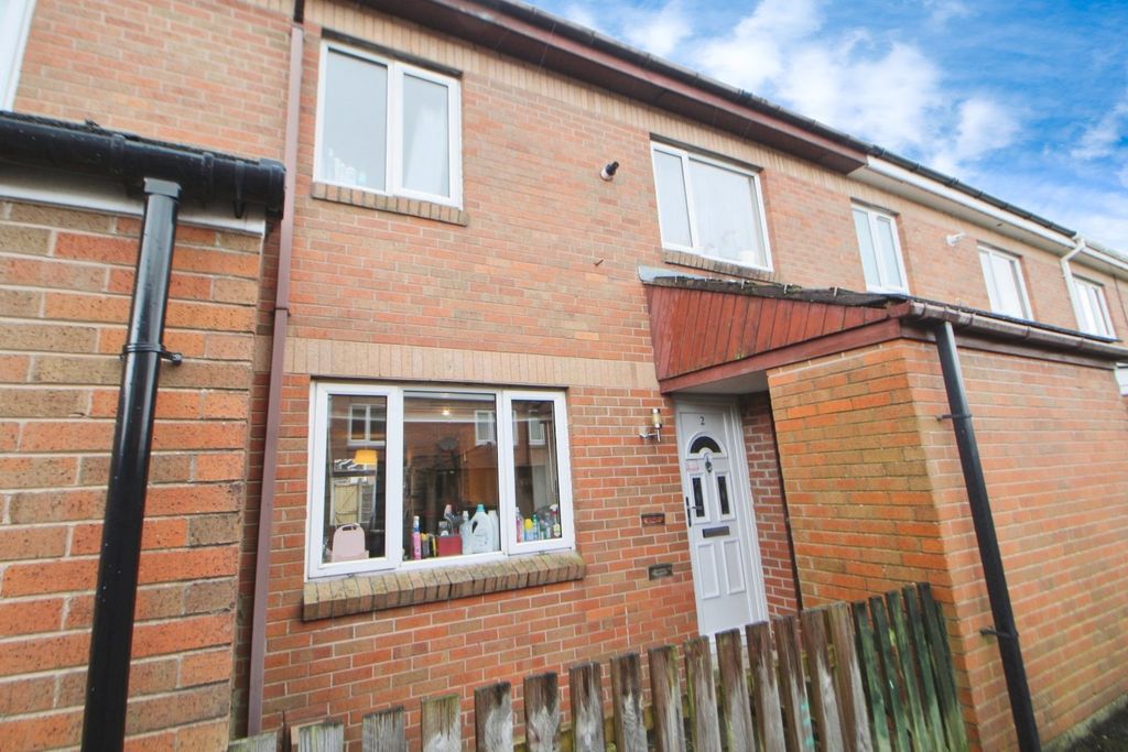 Property photo 1 of 9 Picture No. 01