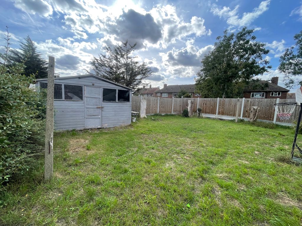 Property photo 2 of 11 Img2899