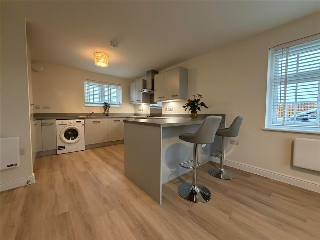 Property photo 1 of 8 Image