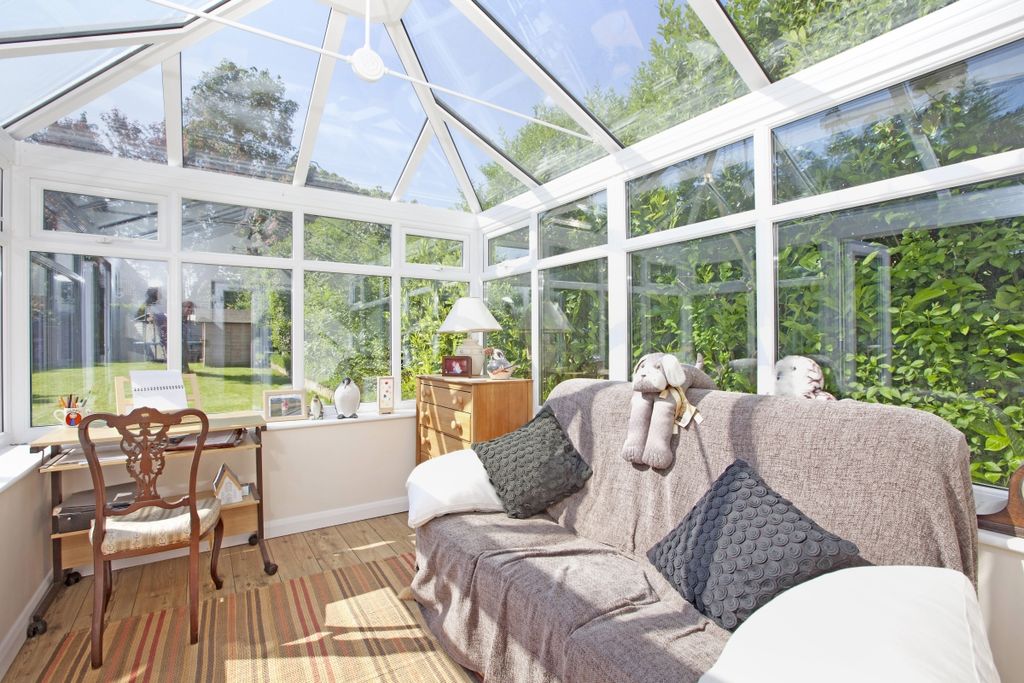 Property photo 3 of 15 Conservatory