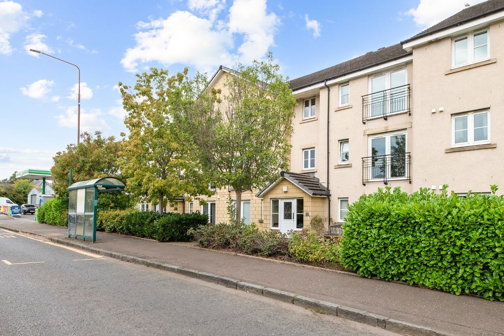 Property photo 1 of 23 5526823